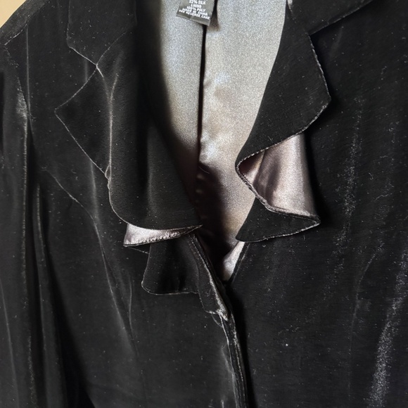 Ladies Spenser Evening Black Velvet Jacket , Size 10 - Picture 3 of 7